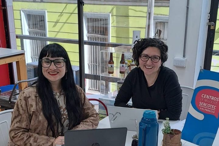 Academia de Mujeres Empresarias AME - Centro de Negocios Sercotec Valparaíso